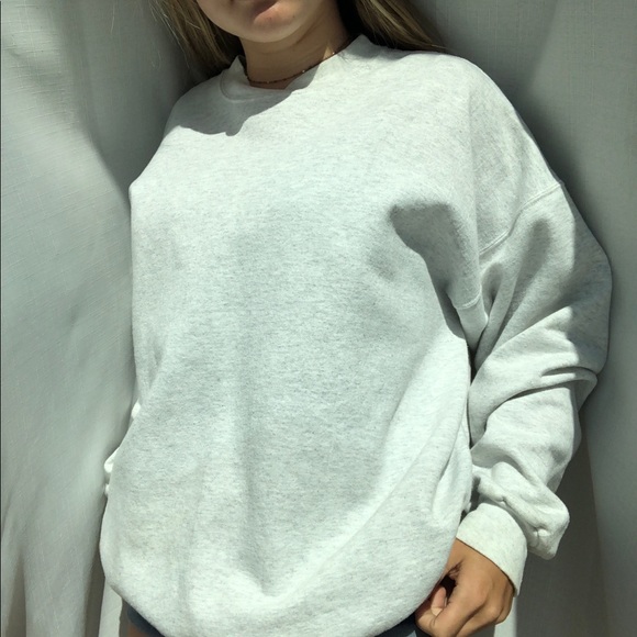 🦥Basic Sweatshirt🦥 - Picture 3 of 3